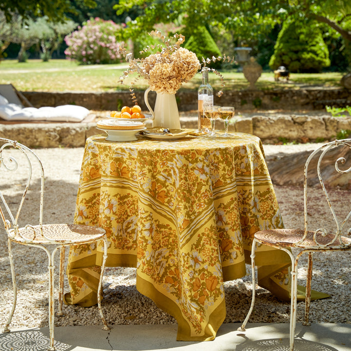 Outlet French Tablecloth Jardin Yellow, Blue & Vert, Retail $129