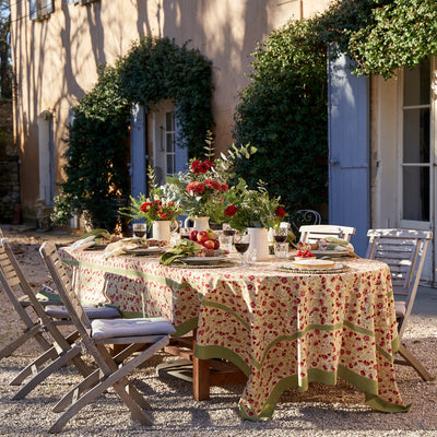 French Tablecloth Meadows Red & Green