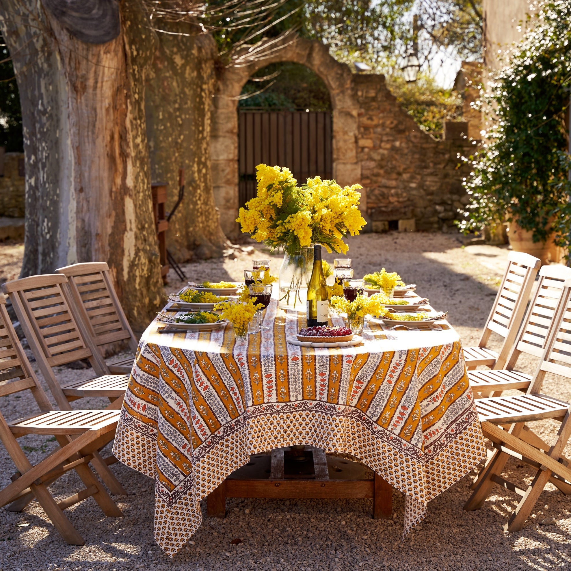 French Tablecloth Avignon Dijon & Blue - 71x71 Rectangle